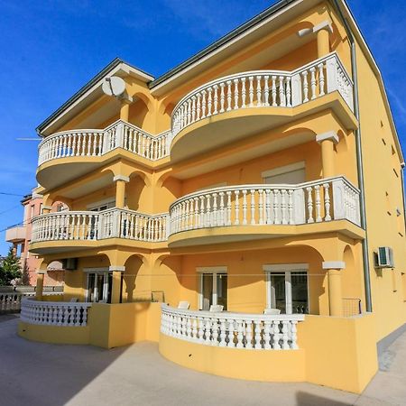 Apartments Kulas Novi Vinodolski Exterior photo